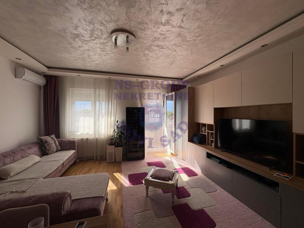 Glavna slika -Četvorosoban stan na prodaju, 86m2, 206.000€