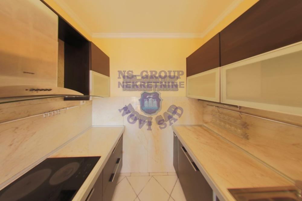 Slika 1 - Četvoroiposoban stan na prodaju, 119m2, 206.000€