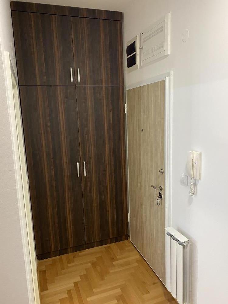 Slika 5 - Druge sprske armije 21, Jednosoban stan za izdavanje, 53m2, 600€