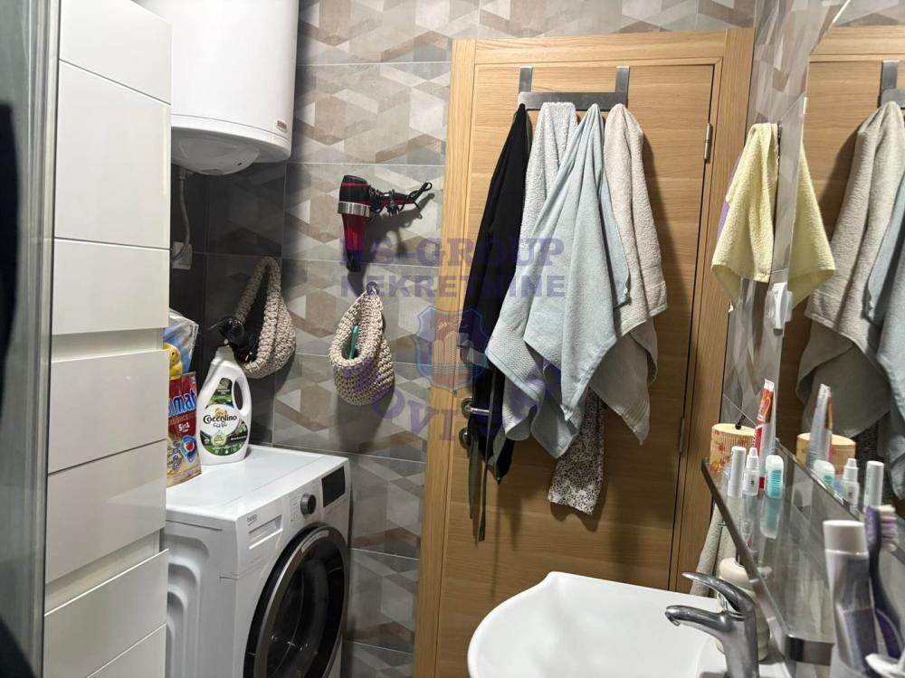 Slika 2 - Četvoroiposoban stan na prodaju, 67m2, 150.000€