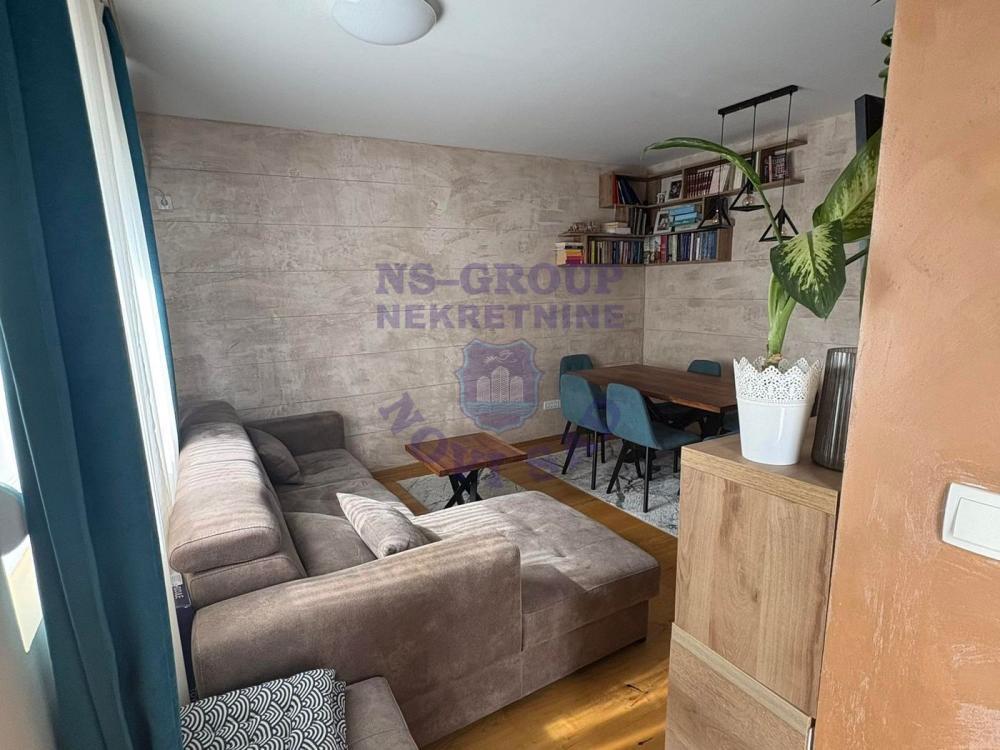 Glavna slika -Četvoroiposoban stan na prodaju, 67m2, 150.000€