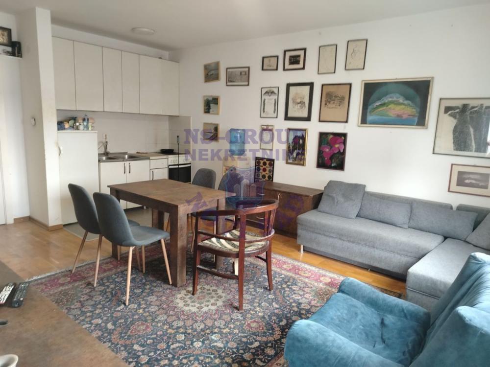 Glavna slika -Četvoroiposoban stan na prodaju, 68m2, 128.750€