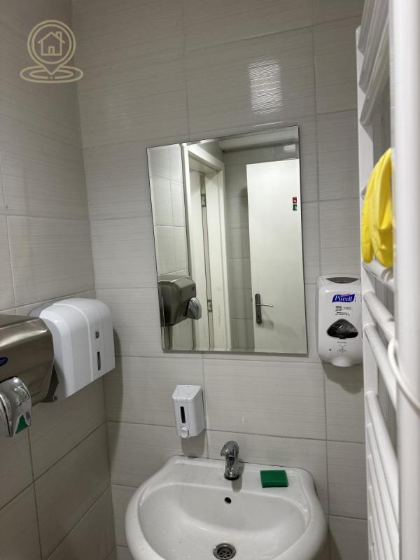 Slika 11 -  Lokal za izdavanje, 530m2, 2.000€