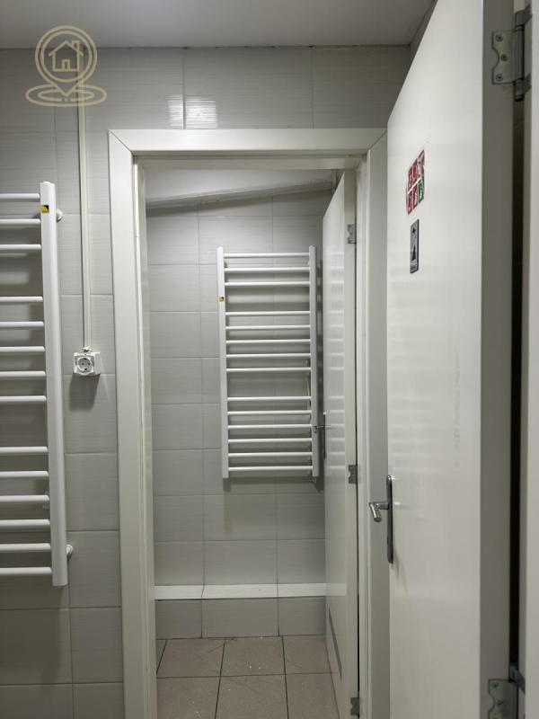 Slika 10 -  Lokal za izdavanje, 530m2, 2.000€