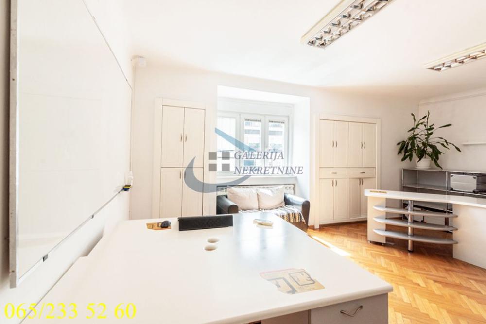 Slika 6 - Makedonska, Dvoiposoban stan za izdavanje, 68m2, 900€