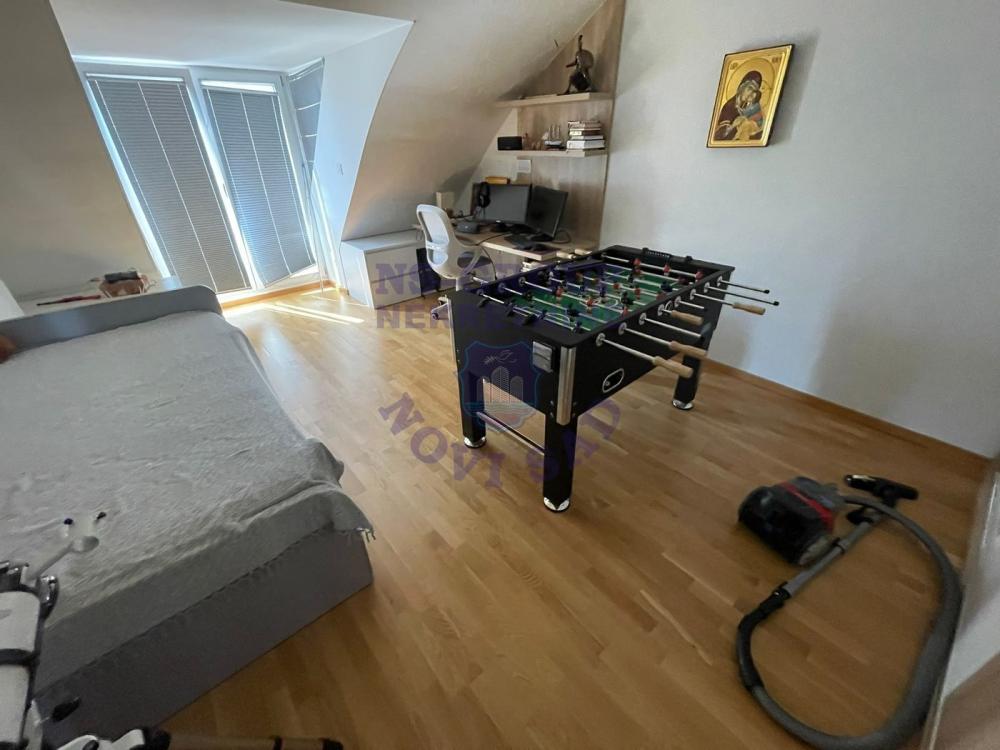 Slika 3 - Četvorosoban stan na prodaju, 111m2, 285.830€