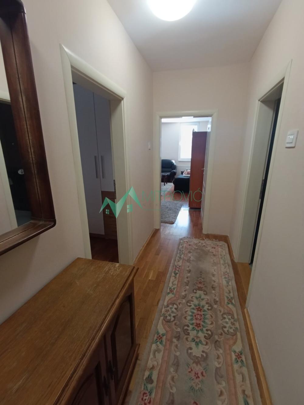 Slika 5 - Trosoban stan za izdavanje, 64m2, 500€