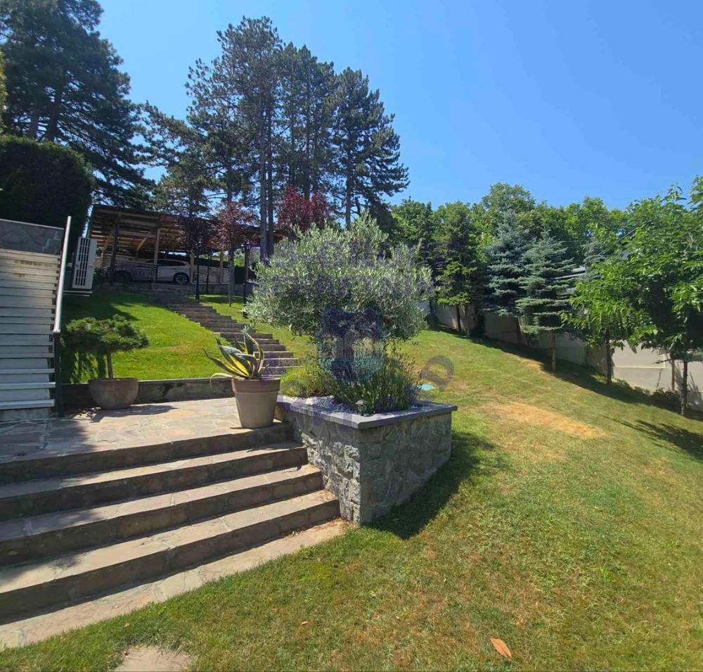 Slika 8 -  Kuća na prodaju, 388m2, 1.637.700€