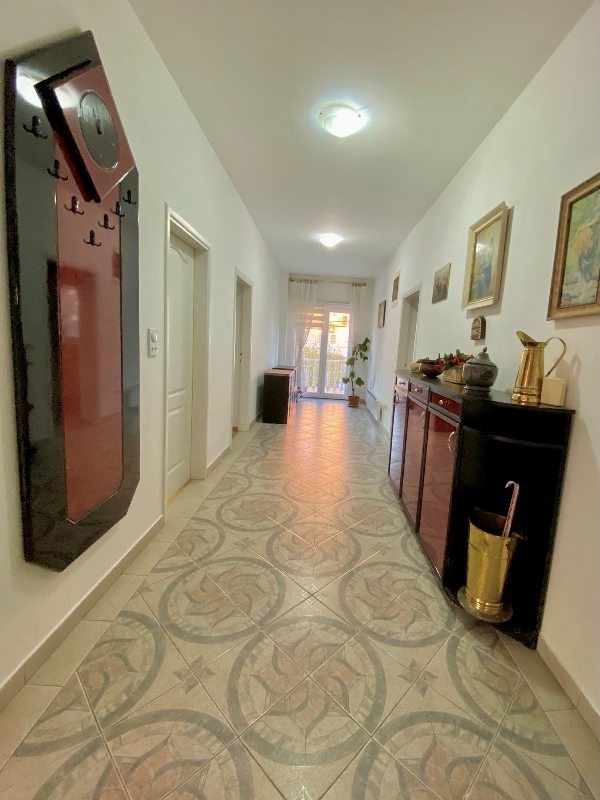 Slika 3 - Liksuri, Trosoban stan na prodaju, 121m2, 320.000€