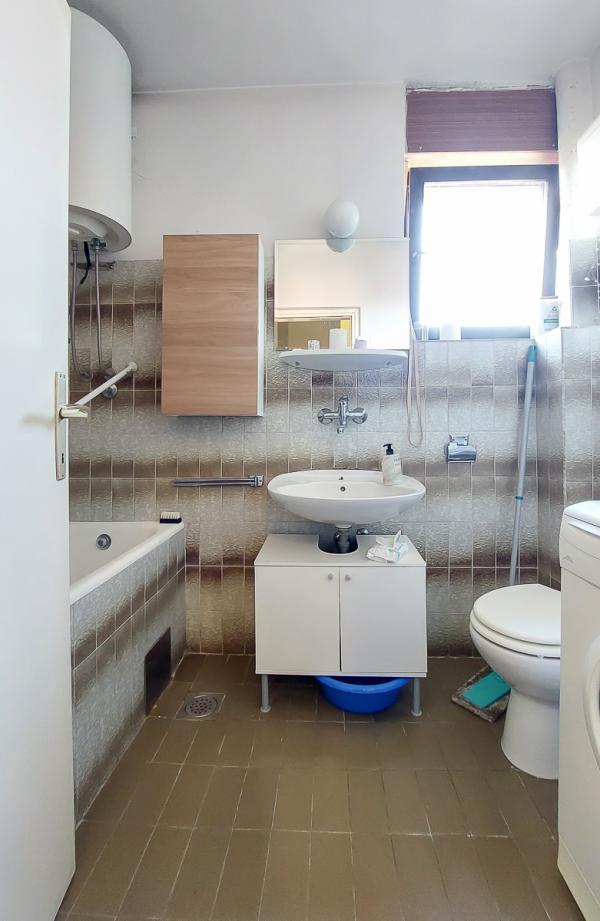 Slika 6 - Isaka Njutna,  Kuća na prodaju, 140m2, 230.000€