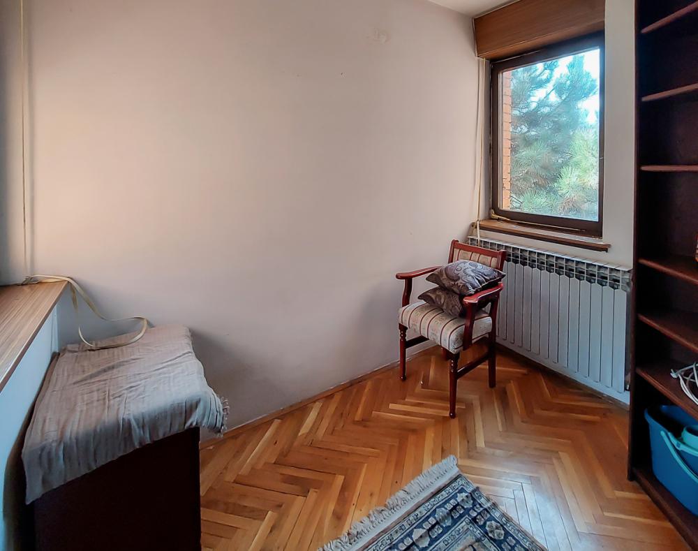 Slika 8 - Isaka Njutna,  Kuća na prodaju, 140m2, 230.000€