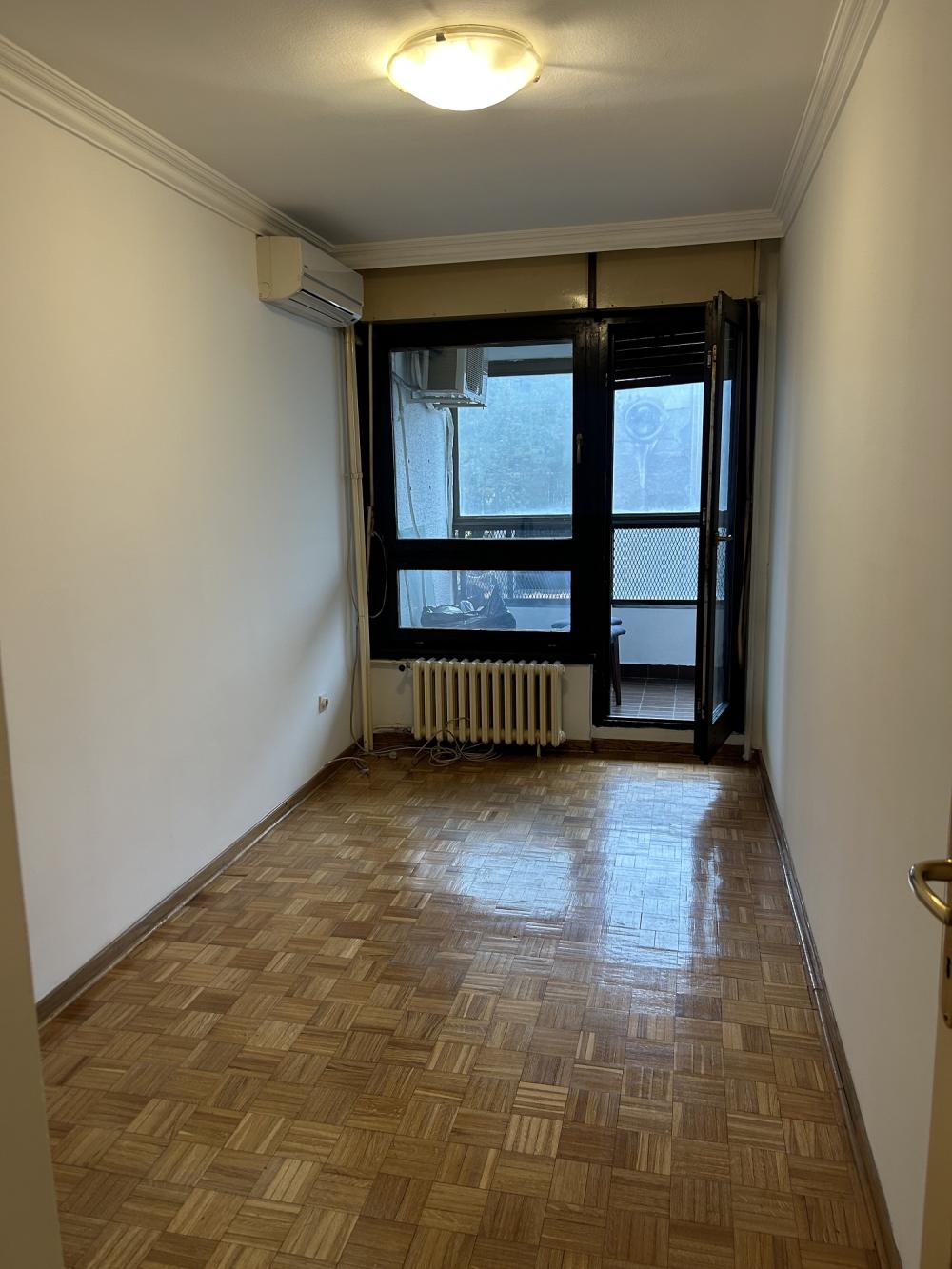 Slika 7 - Golsvordijeva, Trosoban stan za izdavanje, 115m2, 1.300€