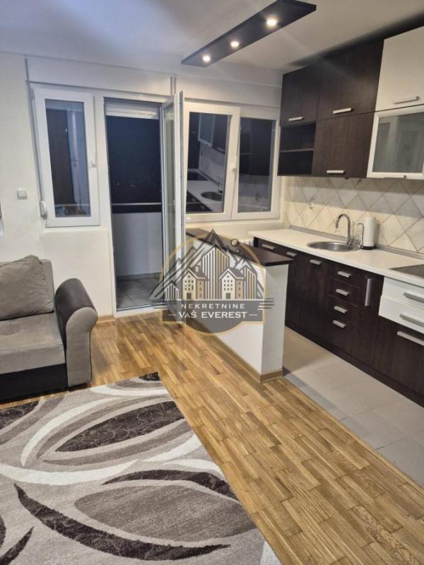 Slika 1 - Dvosoban stan za izdavanje, 45m2, 700€