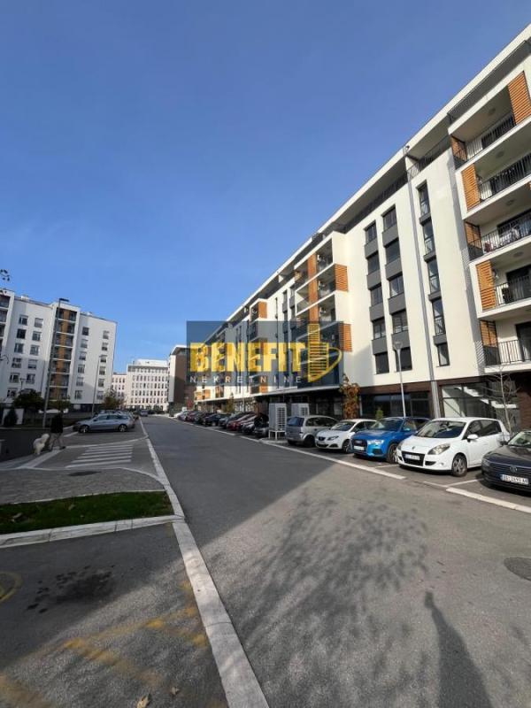 Glavna slika -Trosoban stan za izdavanje, 92m2, 900€