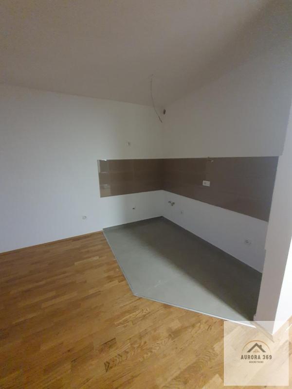 Slika 2 - Dvoiposoban stan na prodaju, 58m2, 134.415€