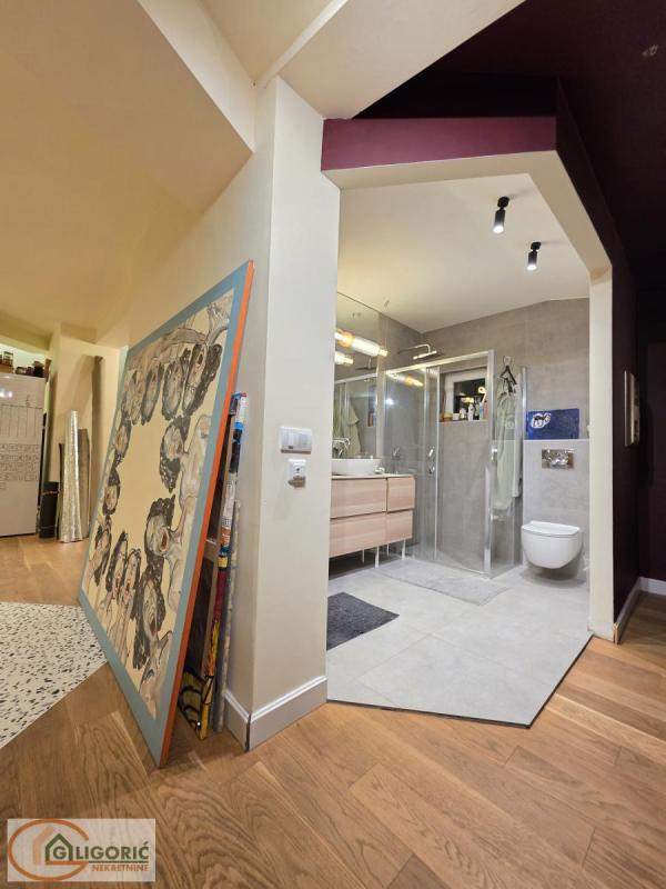 Slika 1 - Trosoban stan na prodaju, 80m2, 240.000€