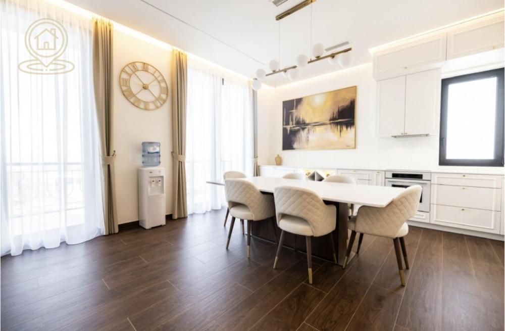 Slika 4 - Četvorosoban stan za izdavanje, 135m2, 2.000€