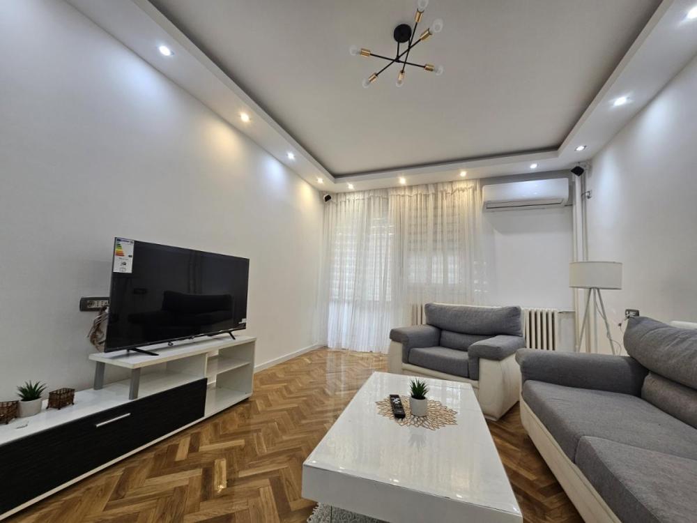 Slika 2 - Trosoban stan za izdavanje, 72m2, 600€