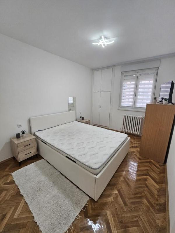 Slika 5 - Trosoban stan za izdavanje, 72m2, 600€