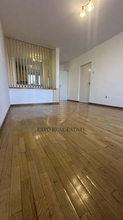 Glavna slika -Dvoiposoban stan za izdavanje, 67m2, 750€