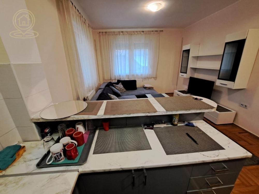 Slika 2 - Dvoiposoban stan na prodaju, 50m2, 165.000€