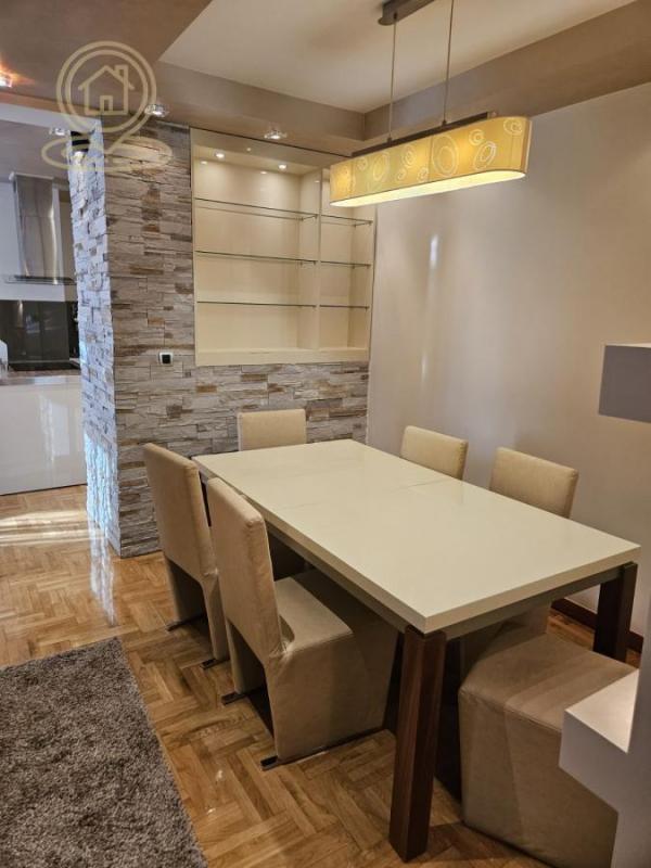 Slika 4 - Trosoban stan za izdavanje, 70m2, 800€