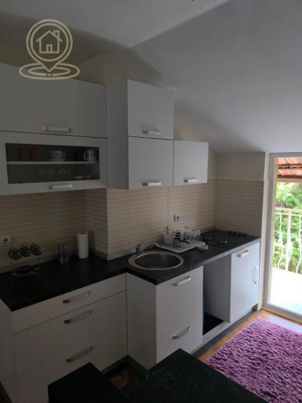 Slika 10 - Dvosoban stan za izdavanje, 65m2, 400€