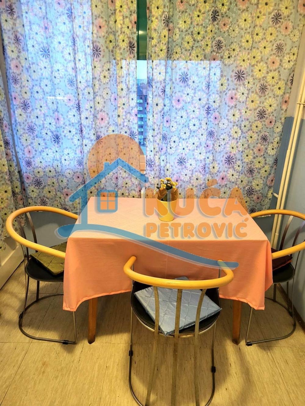 Slika 9 - Dragiše Cvetkovića, Trosoban stan za izdavanje, 75m2, 350€