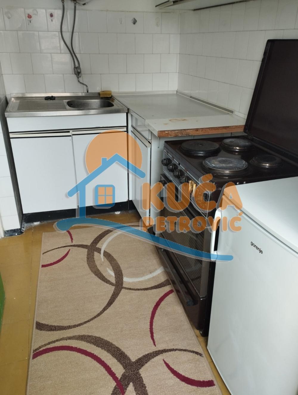 Slika 3 - Bulevar Nemanjića, Jednosoban stan za izdavanje, 38m2, 280€