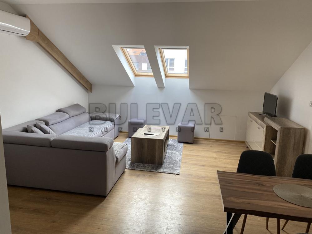 Glavna slika -Milana Blagojevića, Dvoiposoban stan za izdavanje, 65m2, 400€