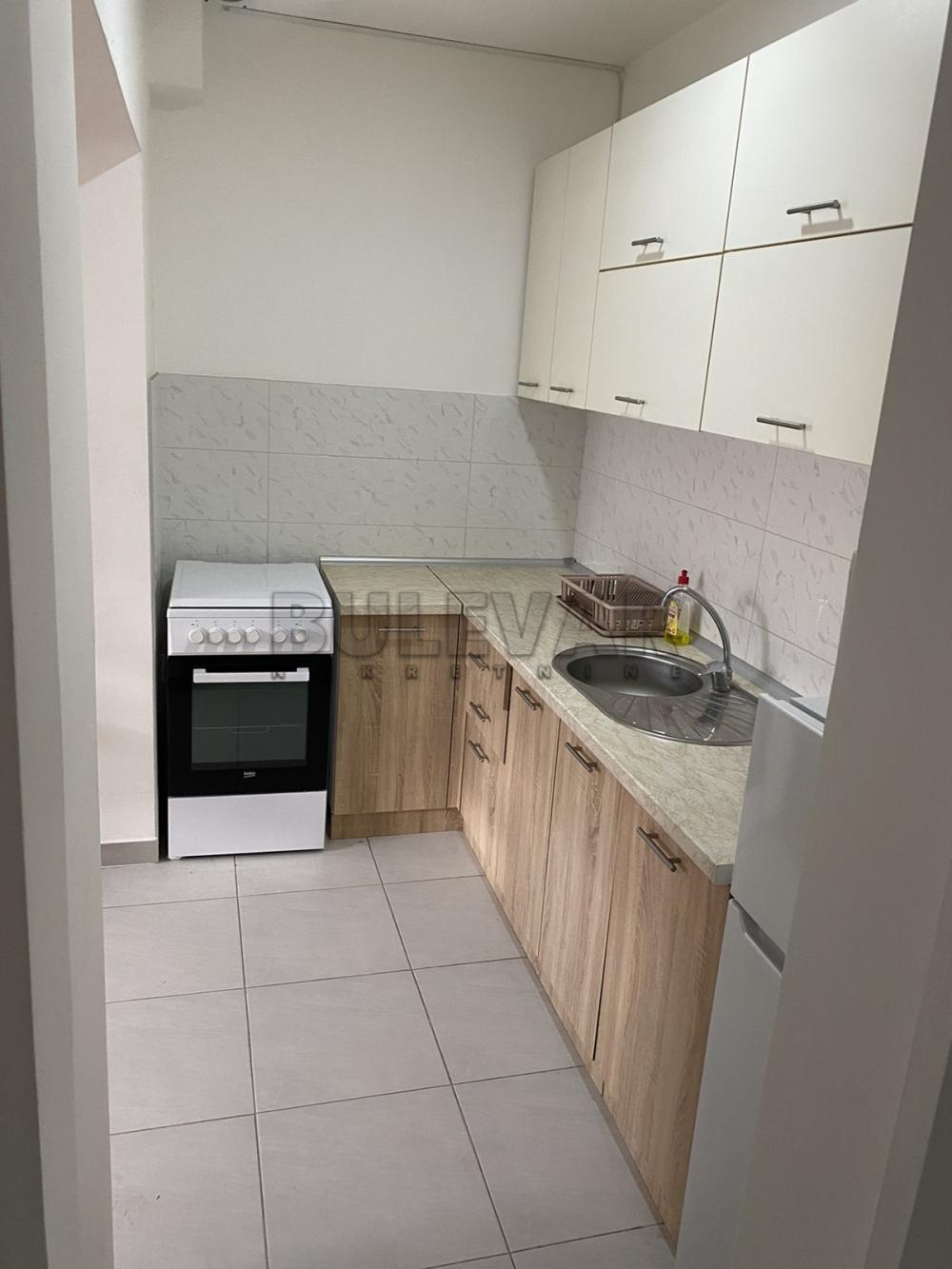 Slika 2 - Milana Blagojevića, Dvoiposoban stan za izdavanje, 65m2, 400€