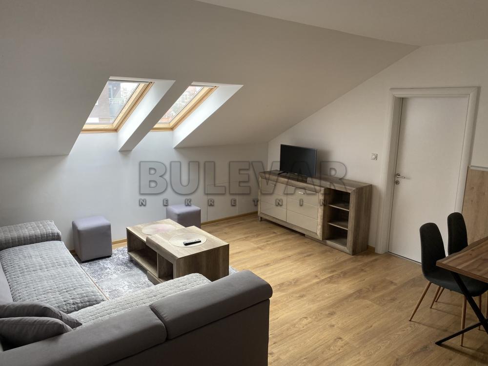 Slika 4 - Milana Blagojevića, Dvoiposoban stan za izdavanje, 65m2, 400€