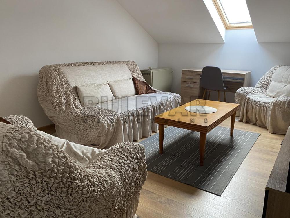 Slika 1 - Milana Blagojevića, Dvoiposoban stan za izdavanje, 65m2, 400€