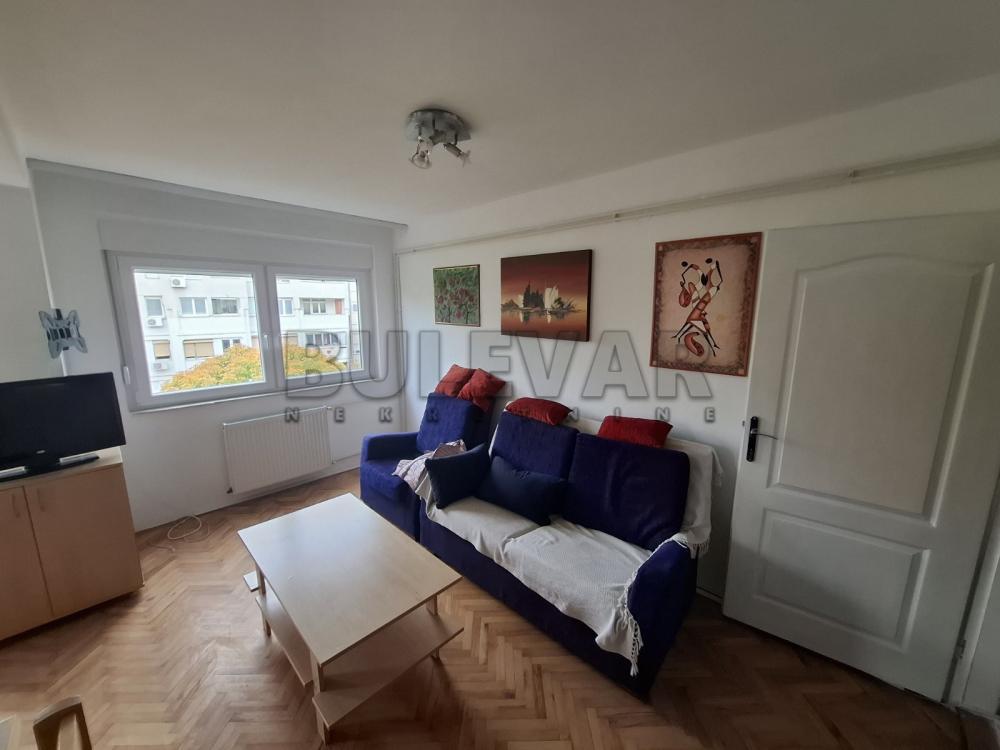 Glavna slika -Branka Krsmanovića, Jednoiposoban stan za izdavanje, 36m2, 300€