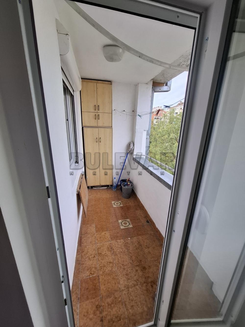 Slika 10 - Branka Krsmanovića, Jednoiposoban stan za izdavanje, 36m2, 300€