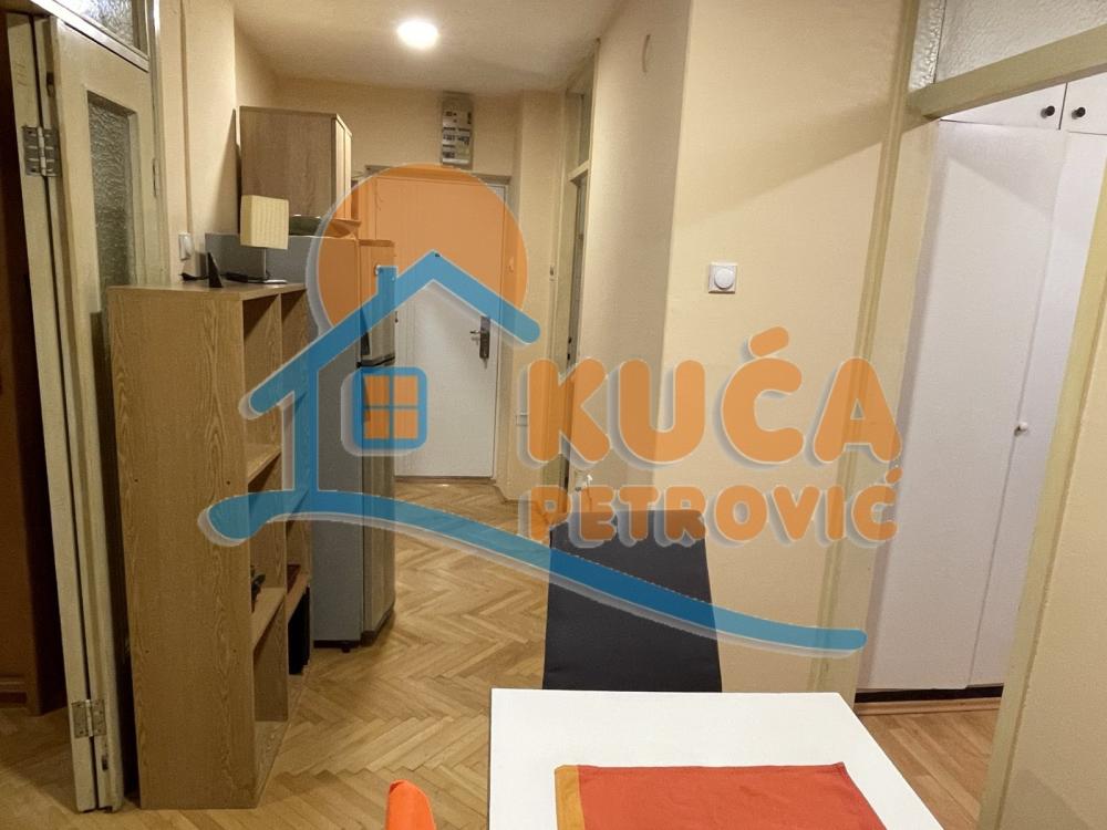 Slika 2 - Branka Krsmanovića, Jednosoban stan za izdavanje, 42m2, 300€