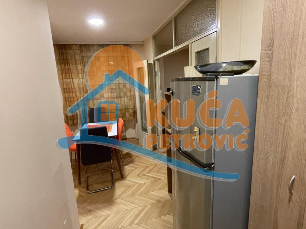 Slika 3 - Branka Krsmanovića, Jednosoban stan za izdavanje, 42m2, 300€