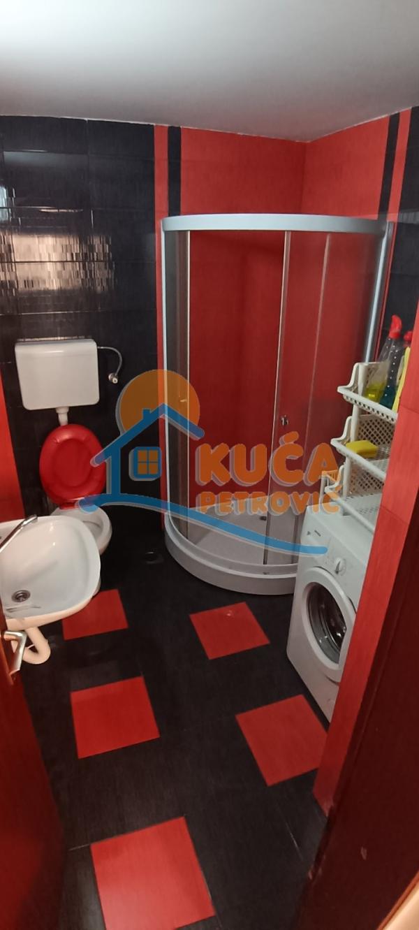 Slika 7 - Milovana Glišića, Jednoiposoban stan za izdavanje, 40m2, 350€