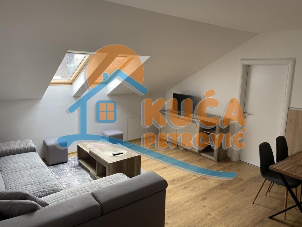 Slika 11 - Milana Blagojevića, Dvoiposoban stan za izdavanje, 65m2, 400€