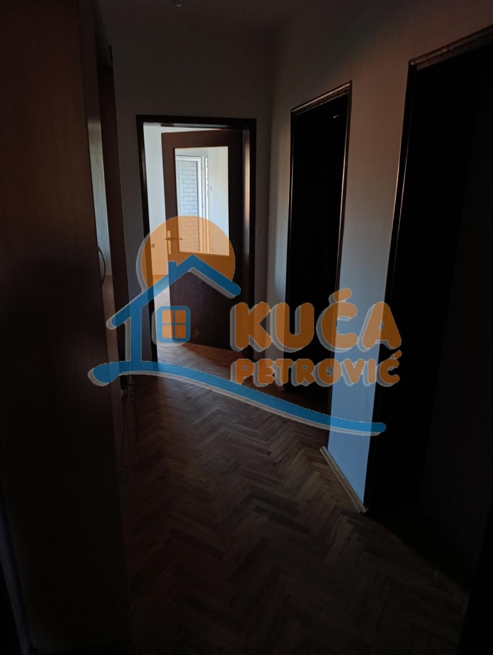 Slika 7 - Veljka Miljkovića, Troiposoban stan za izdavanje, 70m2, 250€