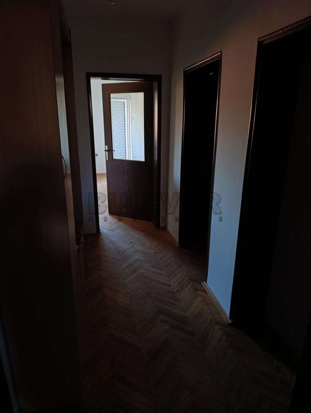 Slika 7 - Veljka Miljkovića, Troiposoban stan za izdavanje, 70m2, 250€