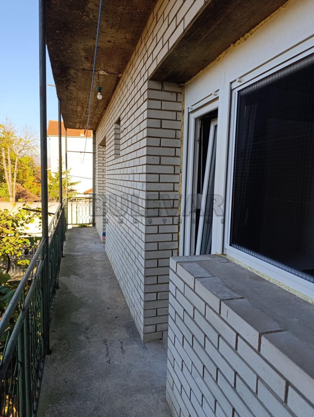 Slika 10 - Veljka Miljkovića, Troiposoban stan za izdavanje, 70m2, 250€