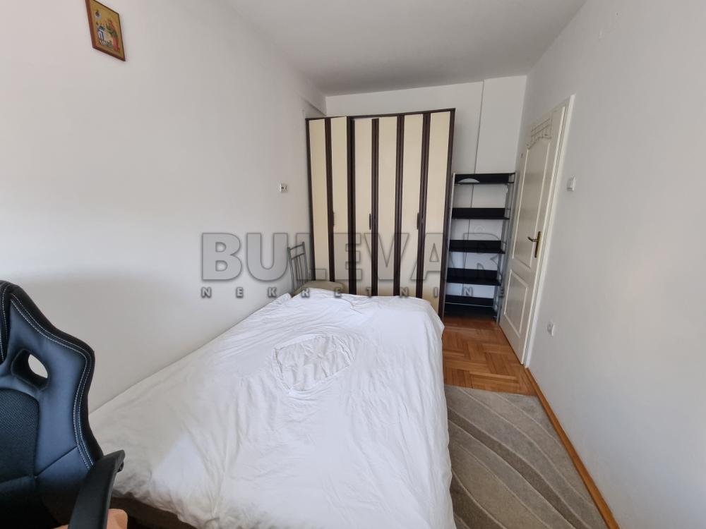 Slika 11 - Sestre Baković, Jednoiposoban stan za izdavanje, 37m2, 320€