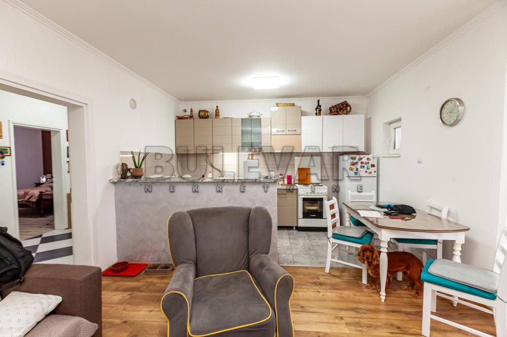 Slika 9 - Ledena stena, Kuća na prodaju, 290m2, 310.000€