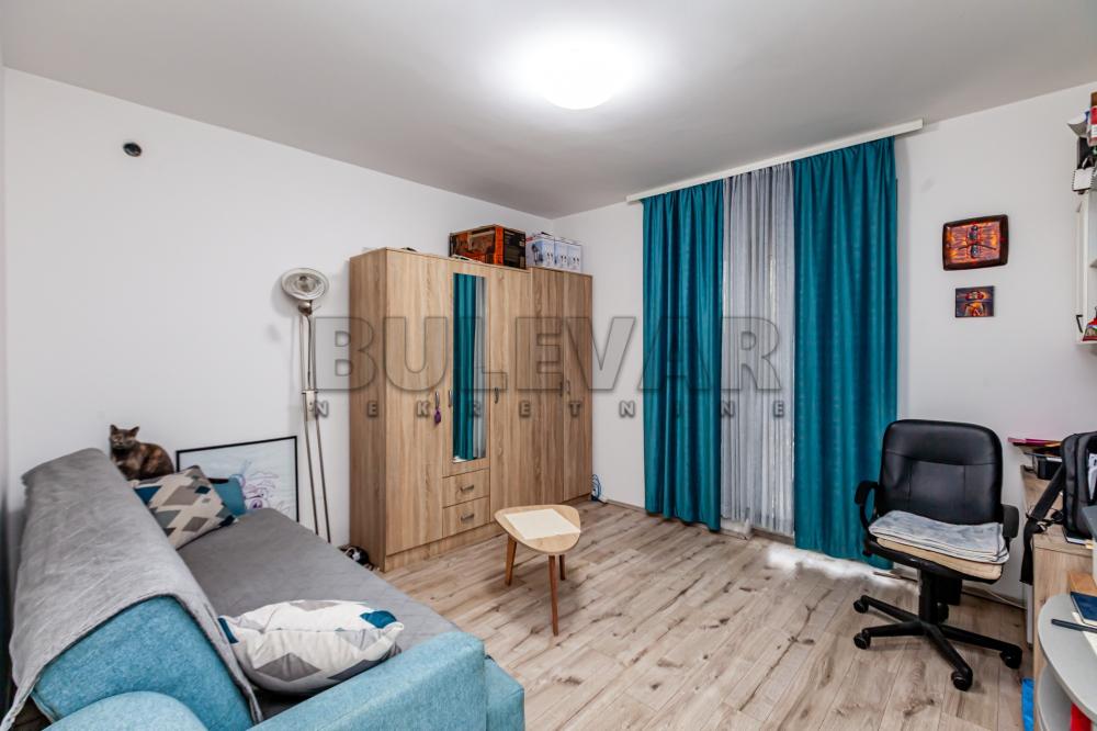 Slika 10 - Ledena stena, Kuća na prodaju, 290m2, 310.000€