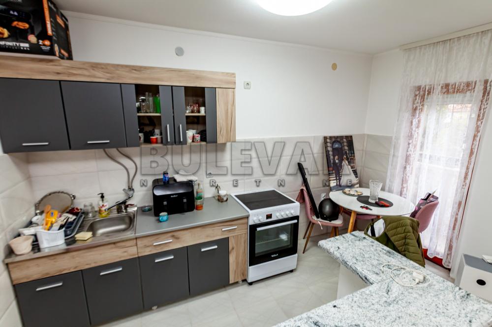Slika 6 - Ledena stena, Kuća na prodaju, 290m2, 310.000€