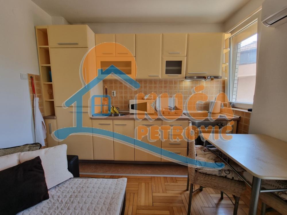 Slika 4 - Sestre Baković, Jednoiposoban stan za izdavanje, 37m2, 320€