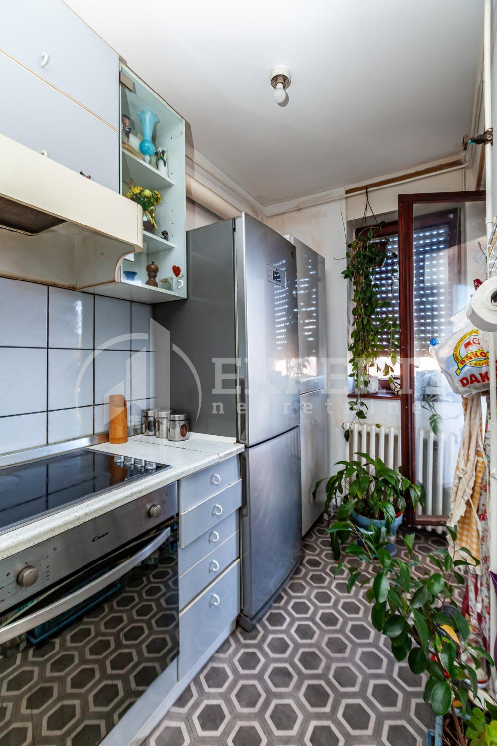 Slika 6 - Bulevar Nemanjića, Trosoban stan na prodaju, 92m2, 189.600€