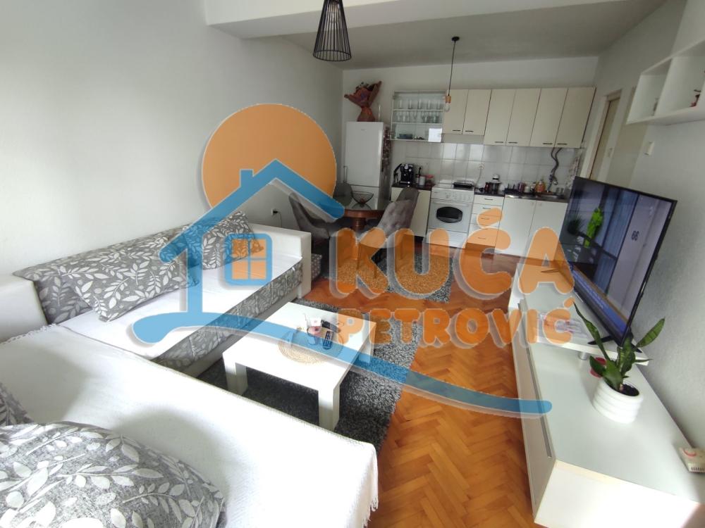 Slika 2 - Rentgenova, Jednoiposoban stan za izdavanje, 43m2, 350€