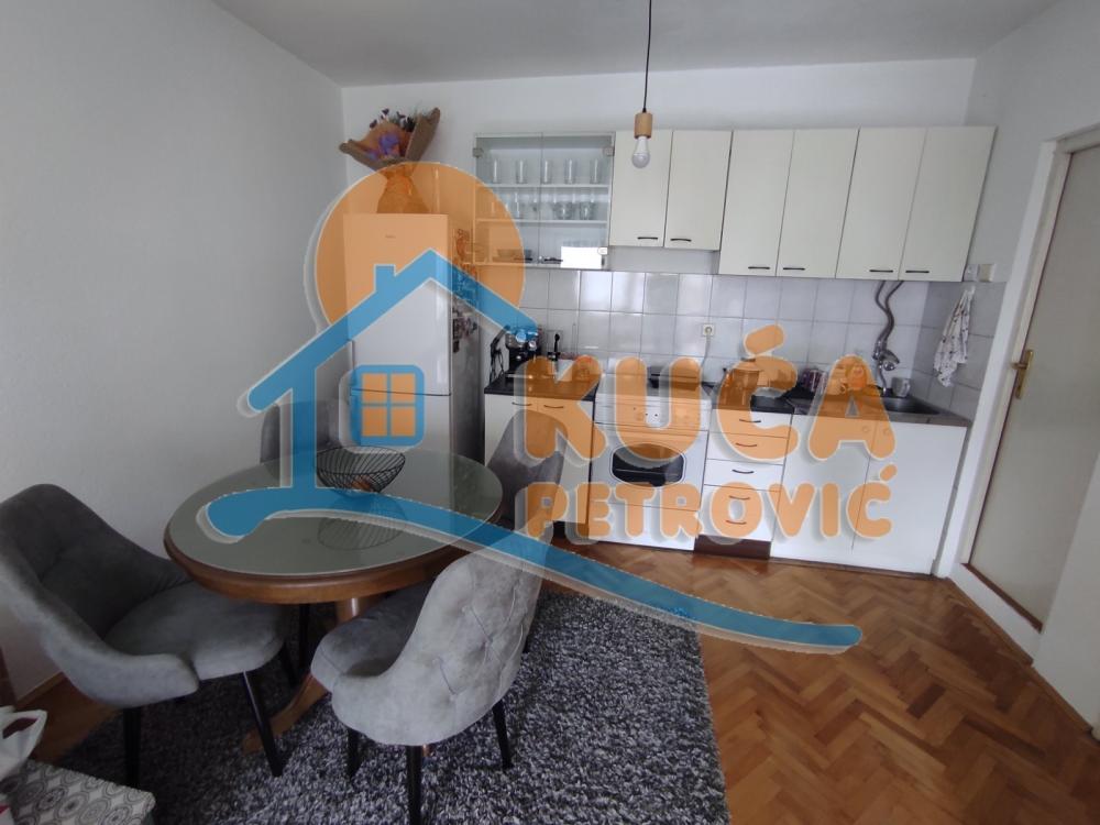 Slika 4 - Rentgenova, Jednoiposoban stan za izdavanje, 43m2, 350€